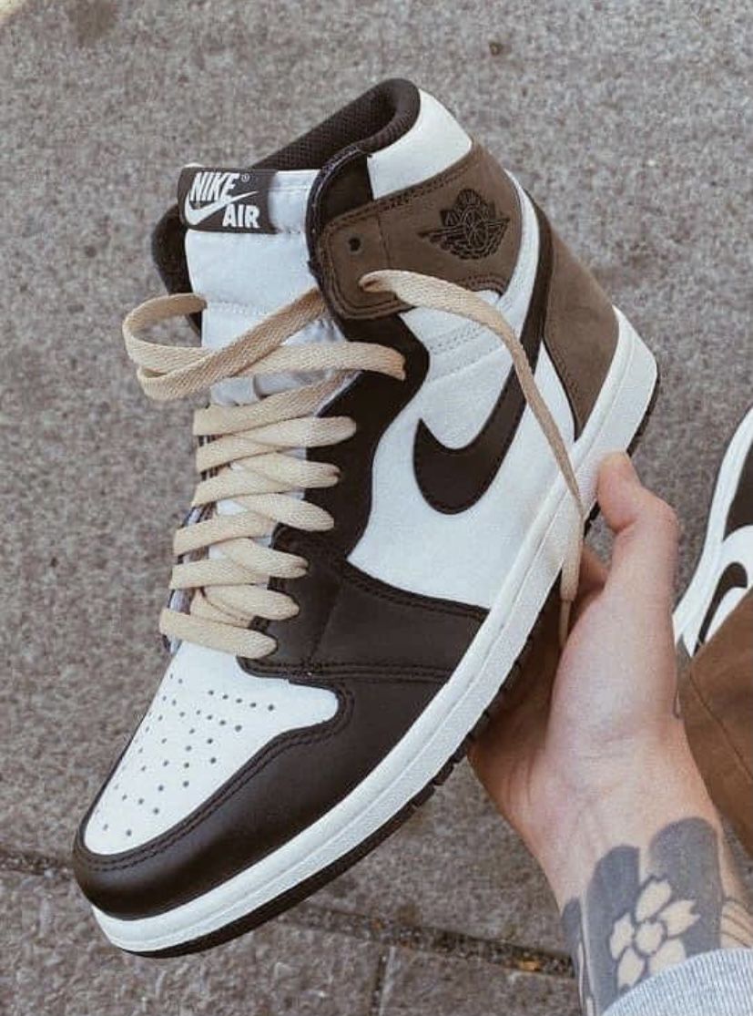 Air Jordan 1 Retro High OG “Dark Mocha(2020)